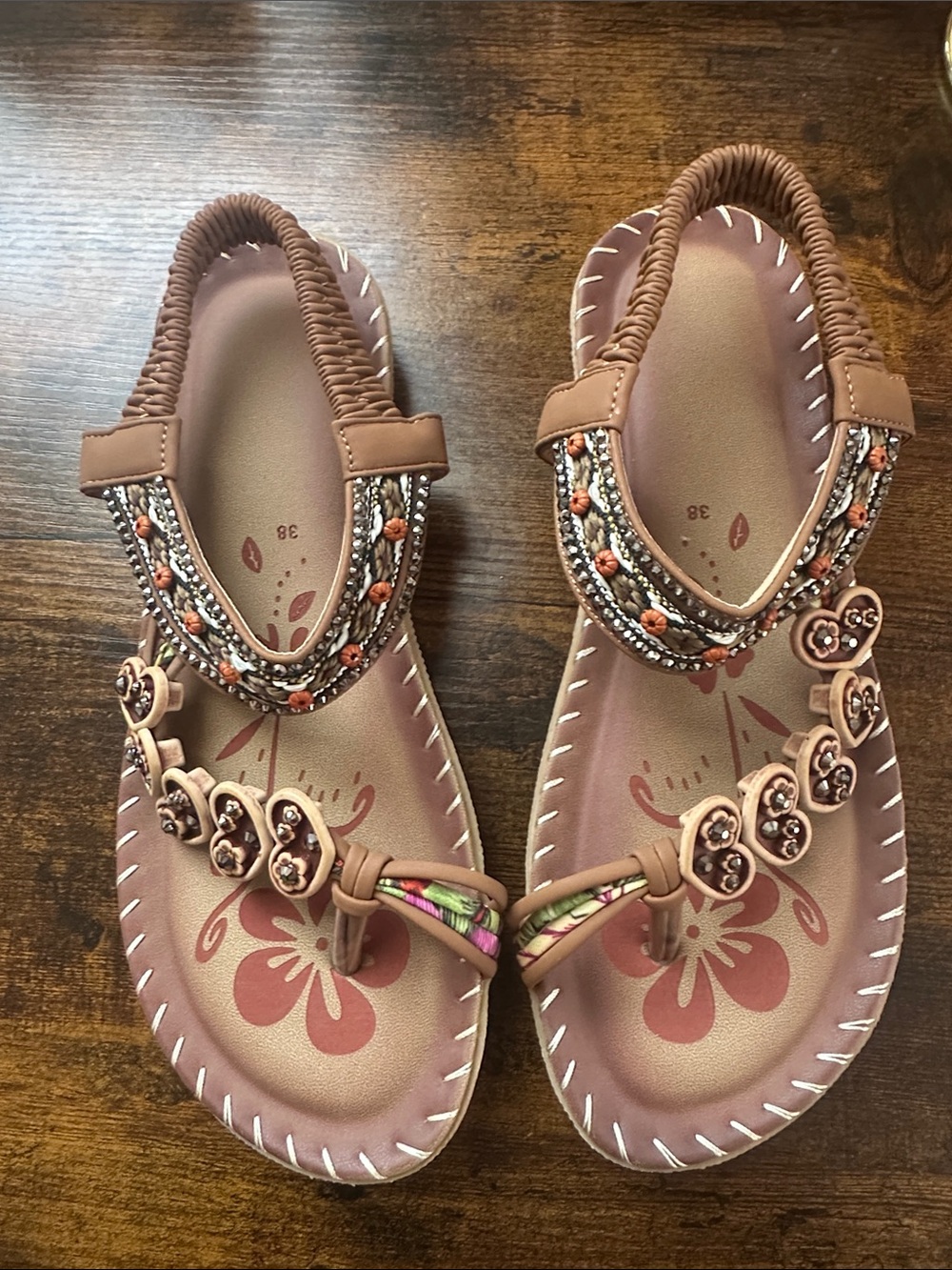 Beaded Floral Toe-Loop Sandals in Brown